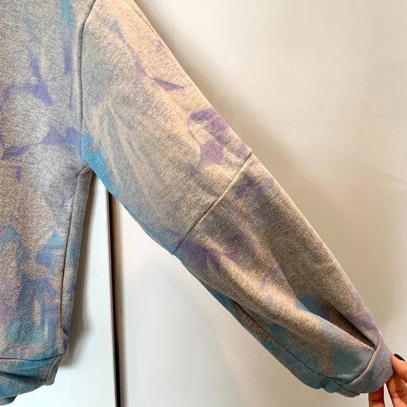 Tie Dye Sweatshirt Size Medium - Picture 4 of 4